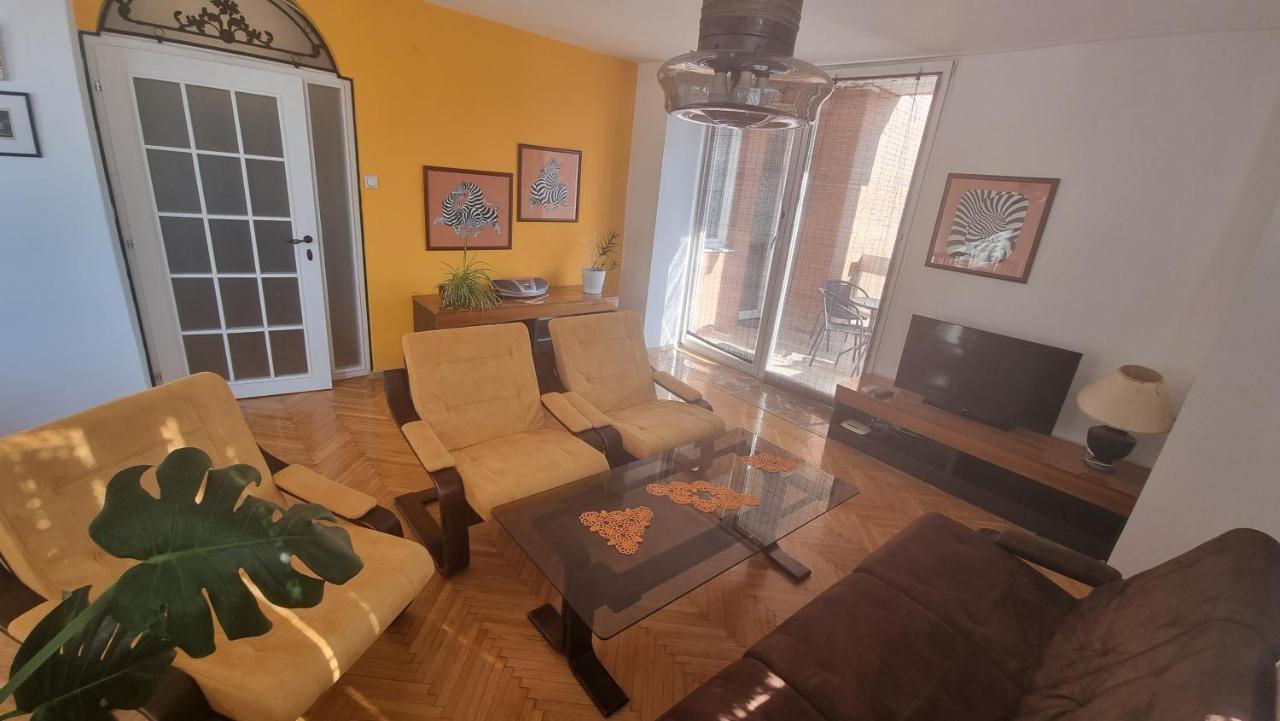 Risto Apartment สโกเปีย ภายนอก รูปภาพ